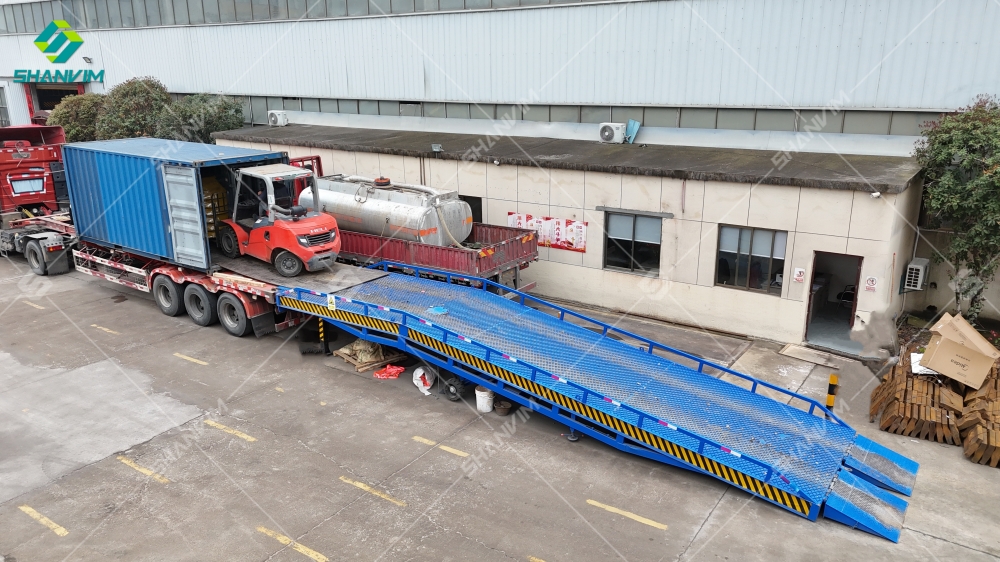 crusher wear parts,jaw plate,mantle,concave,bowl liner,blow bar,hamemr